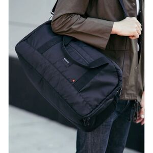 State FRANKLIN WEEKENDER / Gym Nylon Bag in Black/ Pristine